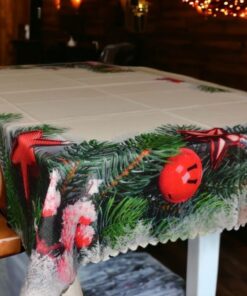 Stolnjak Novogodisnji 150x220cm Crveni ukras