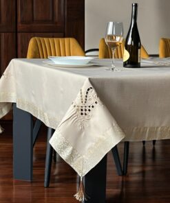 Stolnjak Krown 160x220cm Zlatna boja