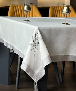 Stolnjak Krown 160x220cm Sivo/bela boja