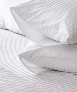 Posteljina Saten pruga BELA 200x220cm