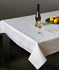 Stolnjak Viktorija 140x240cm Bela boja