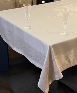 Vodootporni stolnjak 160x220cm Kapućino boja Kruna