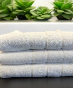 Peškir Bordura 70x140cm 550g/m2 Bela boja