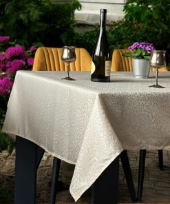 Stolnjak Viktorija 140x220cm Kapućino boja