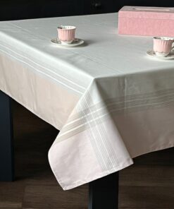 Stolnjak 150x275cm Vestio Big