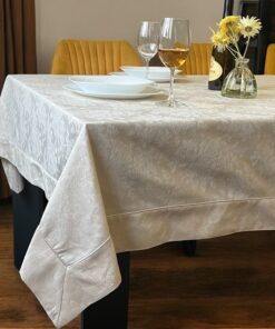 Stolnjak Nerry Svetlo Krem boja 160x220cm