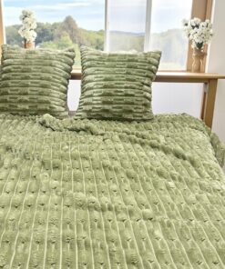 Meko prugasto ćebe 200×200 cm Grace Zelena boja